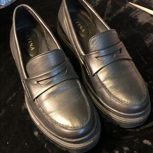 Patina women’s leather chunk loafers Sz 8.5. Blk